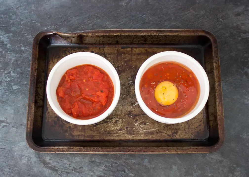 Easy Baked Eggs Ham & Tomato | Breakfast | Healthy | Brunch