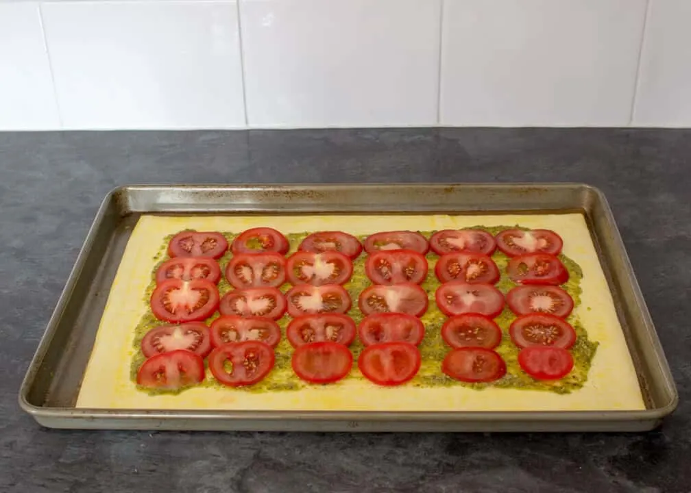 Easy Cheesy Tomato Tart