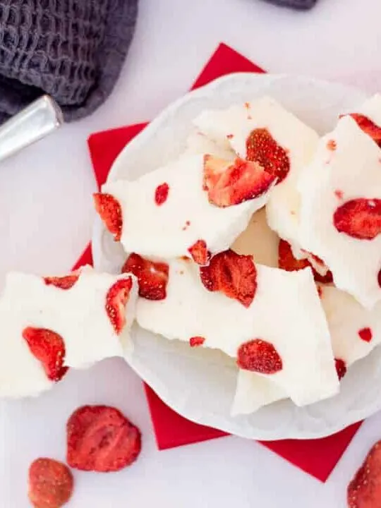 Frozen Strawberry & Yoghurt Bark