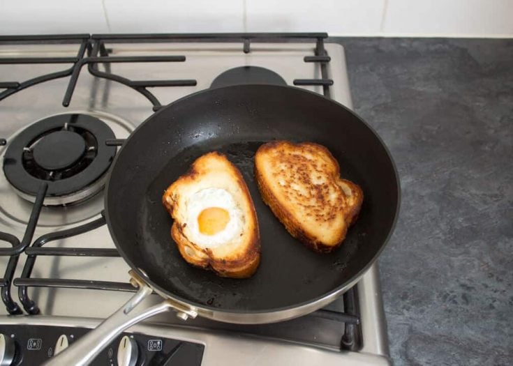 Easy Egg In A Hole Bacon Sandwich Kitchen Mason