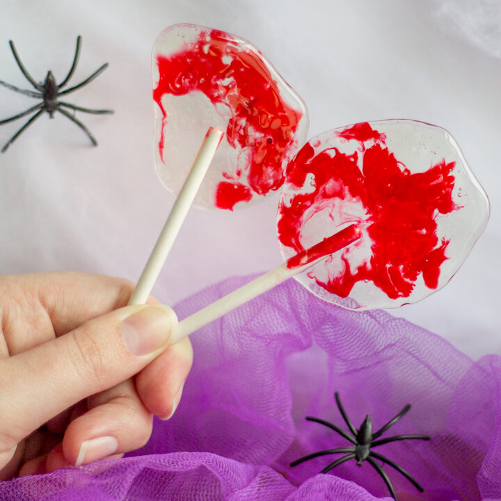 Brilliantly Bloody Halloween Lollipops - Printable Recipe