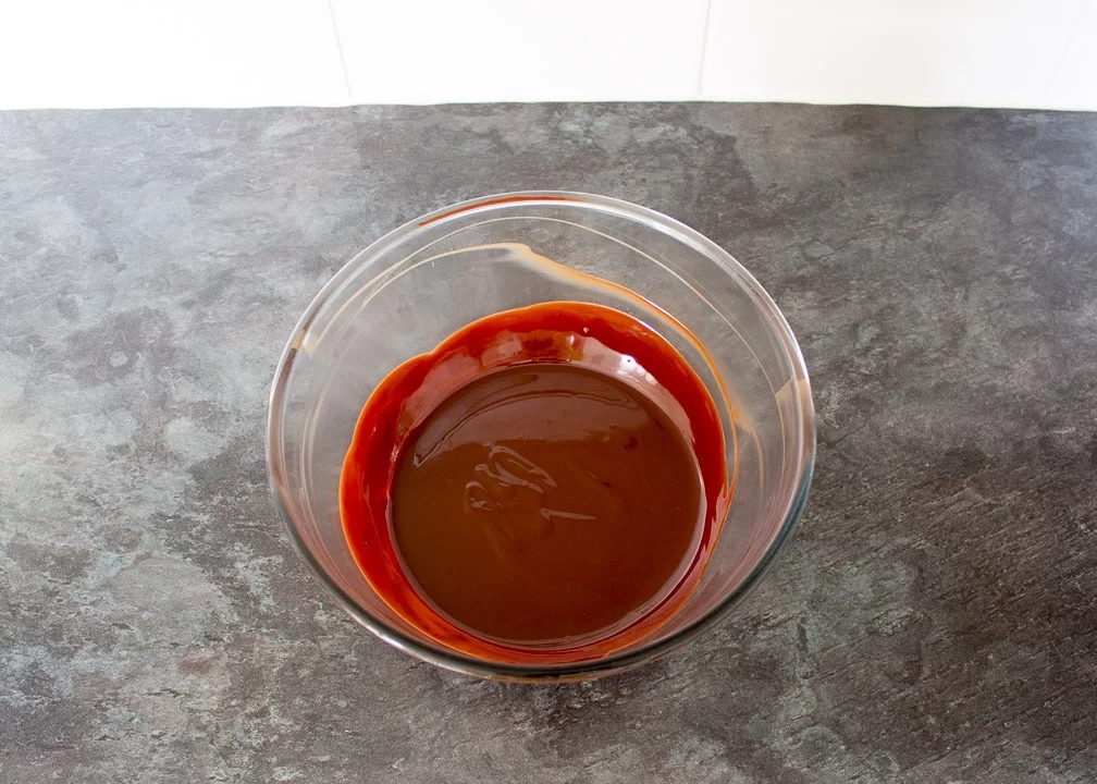 melted chocolate and butter in a glass bowl