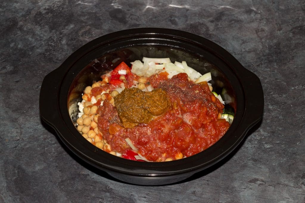 CRAZY Easy Slow Cooker Vegetable Curry | Kitchen Mason