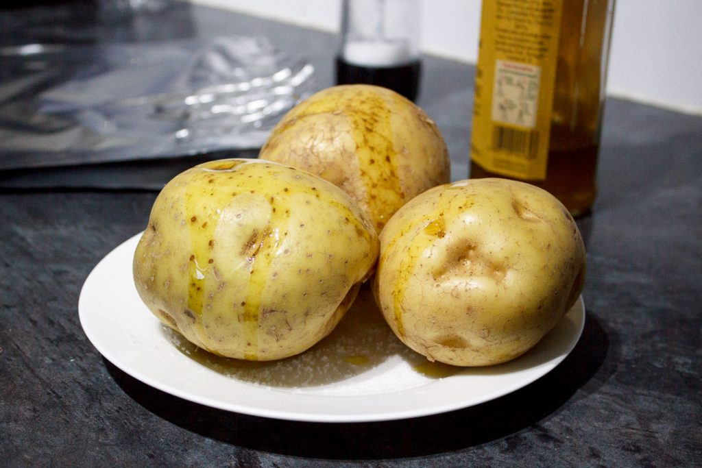 Easy Slow Cooker Jacket Potatoes Kitchen Mason