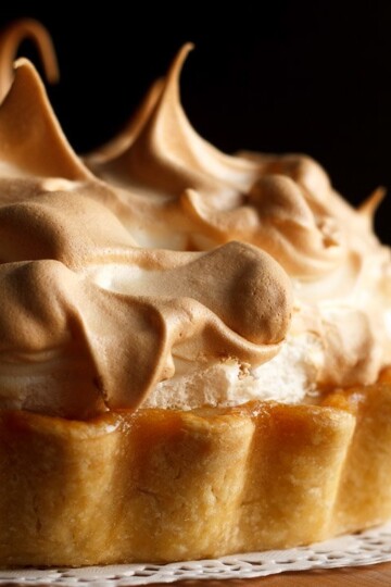Lemon meringue pie on a cake stand