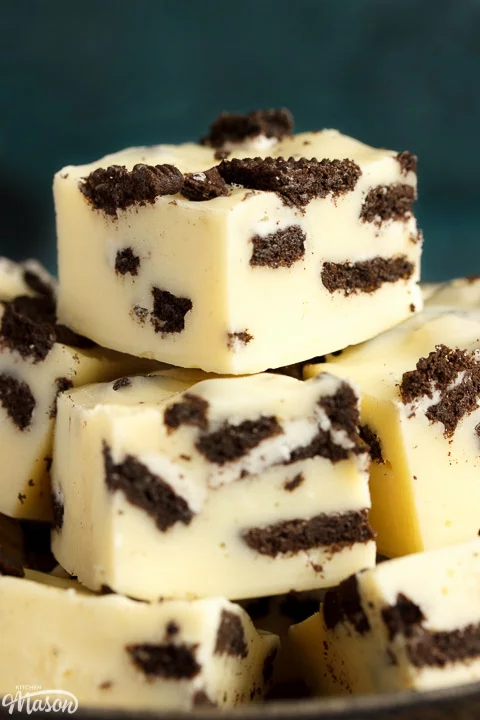 Close up of Oreo fudge stacked in a bowl