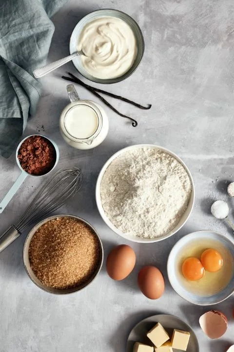 Flour, sugar and other baking ingredients