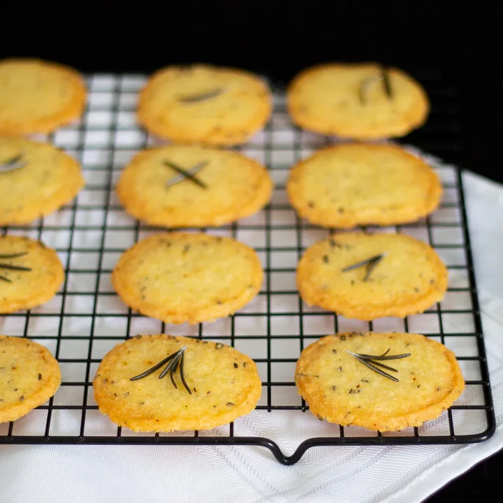 Rosemary crackers on a cooling rack.