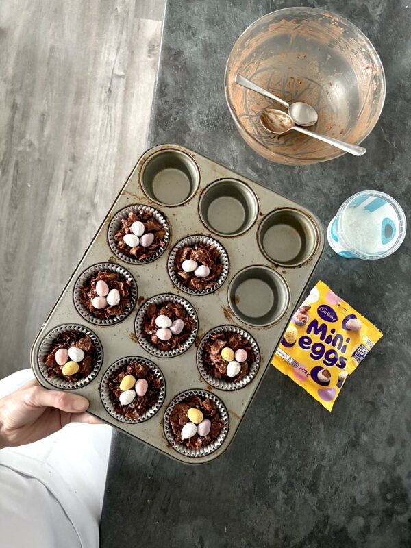 A tray of freshly made Easter cornflake cakes.