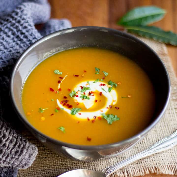 ★★★★★ (5.0)&nbsp;50 mins Easy Honey Carrot Soup Recipe